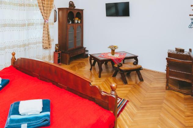 Casa Vinco Vici Hotel Turda Ngoại thất bức ảnh