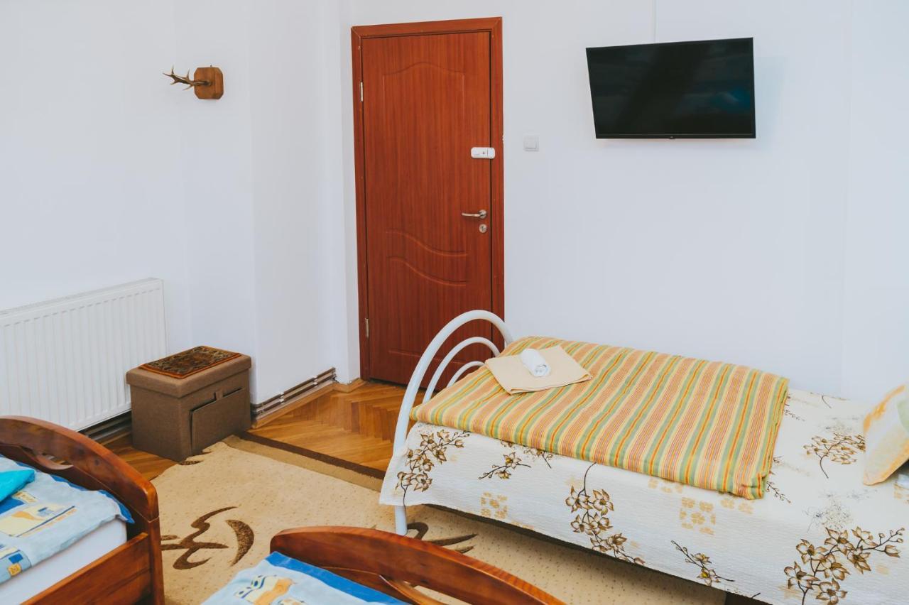 Casa Vinco Vici Hotel Turda Ngoại thất bức ảnh