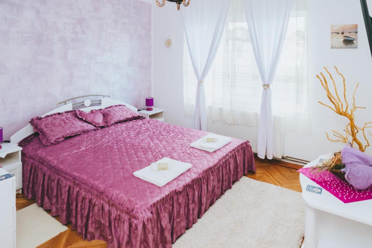 Casa Vinco Vici Hotel Turda Ngoại thất bức ảnh