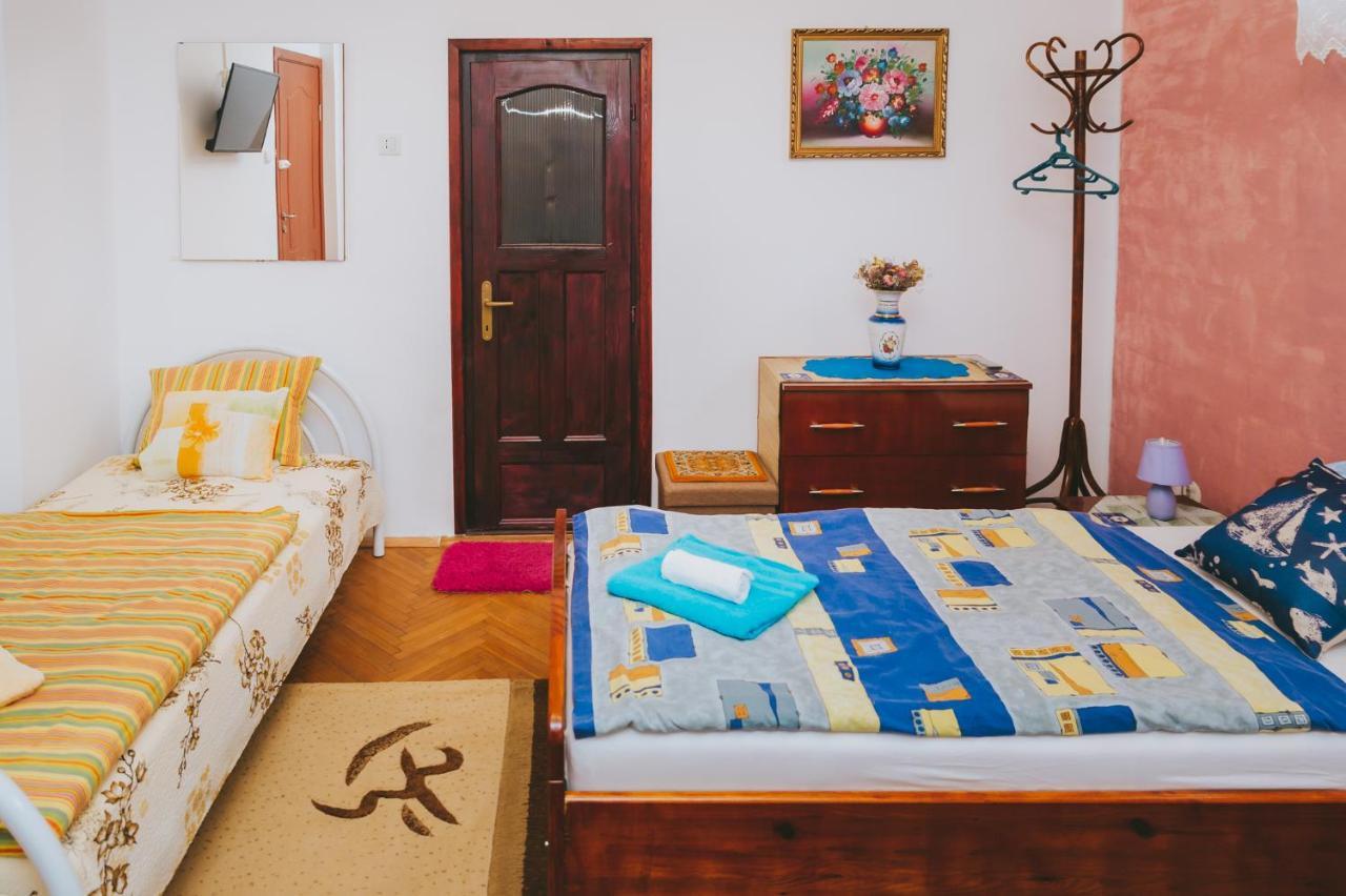 Casa Vinco Vici Hotel Turda Ngoại thất bức ảnh