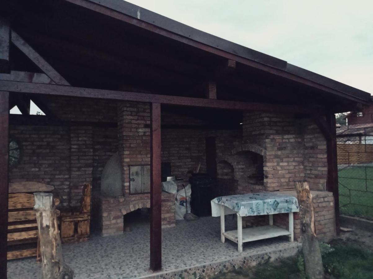 Casa Vinco Vici Hotel Turda Ngoại thất bức ảnh