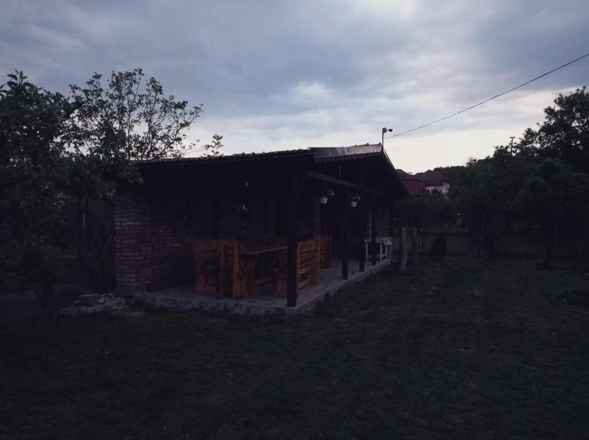 Casa Vinco Vici Hotel Turda Ngoại thất bức ảnh