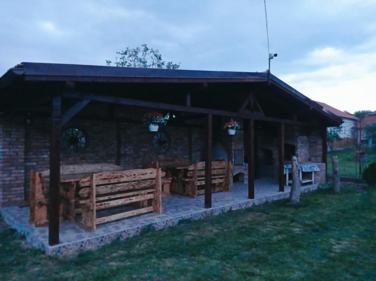 Casa Vinco Vici Hotel Turda Ngoại thất bức ảnh